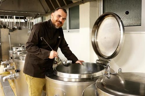 Ο σεφ του Τζάνειου θέλει να αλλάξει τον όρο «φαγητό νοσοκομείου»