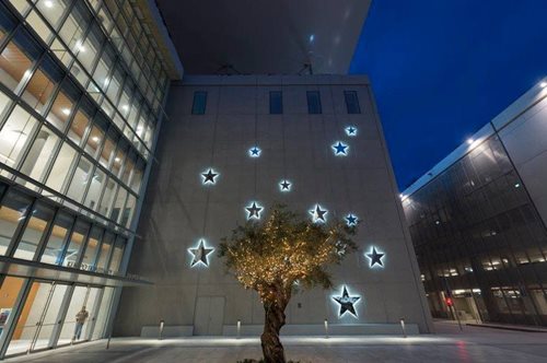 Το ωραιότερο Πρωτοχρονιάτικο ρεβεγιόν της Αθήνας είναι εντελώς δωρεάν. Ανακάλυψε που γίνεται