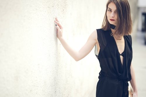 7 οικονομικά φορέματα για την Πρωτοχρονιά του 2017. Εντυπωσίασε με κάτω από 20 ευρώ