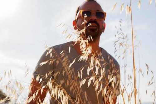 O μουσικός Monsieur Minimal απαντά στο ερωτηματολόγιο του Woman Toc