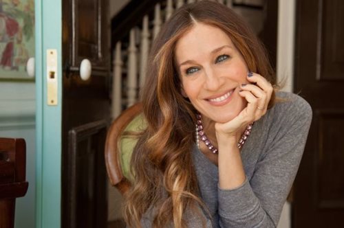 Ήταν και η Sarah Jessica Parker στις Χρυσές Σφαίρες και μίλησε ελληνικά. Δες το βίντεο