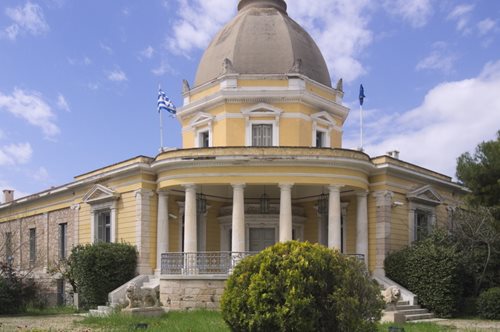 Βίλα Καζούλη: Ένα κτίριο με ιστορίες τέχνης, βασανιστηρίων, πολιτικής και φαντασμάτων