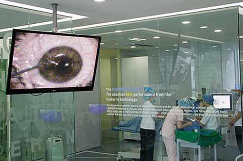 Ελληνίδα ηθοποιός θα υποβληθεί σε χειρουργική επέμβαση για να σώσει την όρασή της