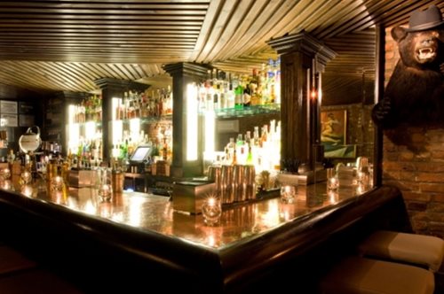 Τα καλύτερα μπαρ της Νέας Υόρκης στην Αθήνα για ένα μόνο βράδυ