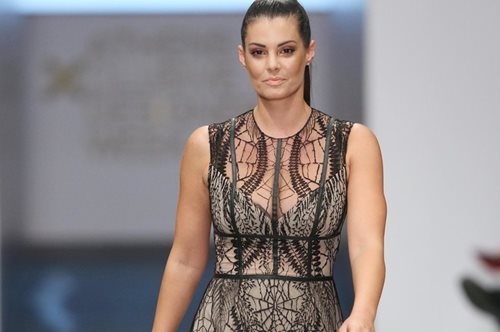 Η Μαρία Κορινθίου αποκαλύπτει την ηλικία της. Πόσο χρονών την κάνεις;