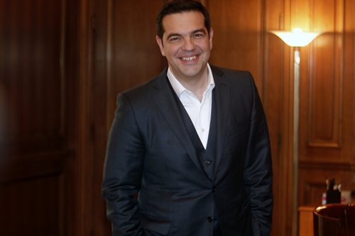 Πώς ο Αλέξης Τσίπρας έγινε Fashion Icon για μία μέρα