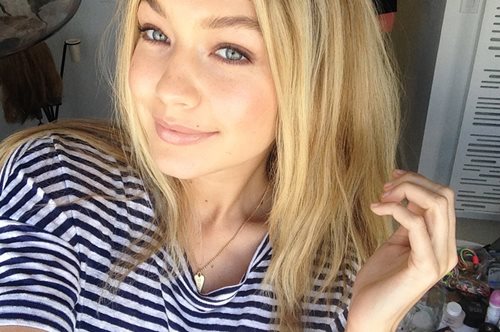 To κόλλημα της Gigi Hadid με τα μποτάκια που έχουν το όνομα της. Ποιος τα σχεδίασε;