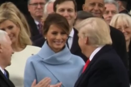 Τι είπε ο Τραμπ στην Μελάνια και αυτή έχασε το χαμόγελό της;