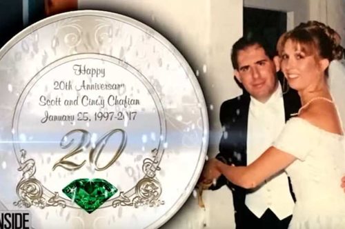 Ένας άντρας κάνει στη γυναίκα του το πιο συγκλονιστικό δώρο για την 20η επέτειο τους