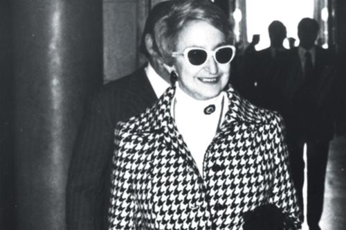 «Στην Ελλάδα η επιτυχία είναι ποινικό αδίκημα» -Ελένη Βλάχου