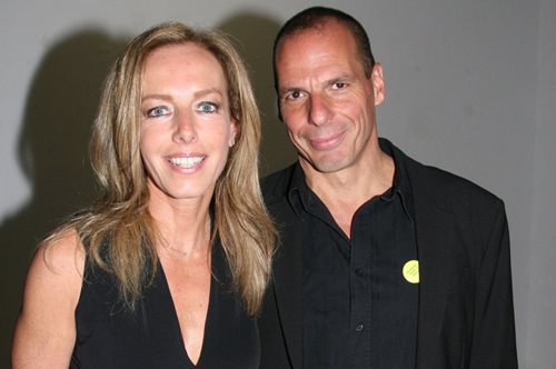 Δείτε για πρώτη φορά τον γιο της Δανάης Στράτου