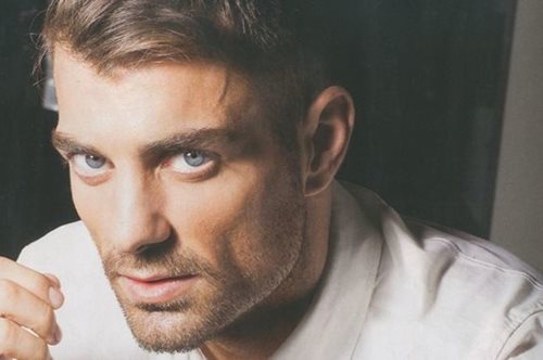 Ποια είναι η όμορφη σύντροφος του Στέλιου Χανταμπάκη;