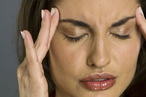 Τι είναι το σύνδρομο Sjogren που προσβάλλει κυρίως γυναίκες; Ποια είναι τα συμπτώματα;