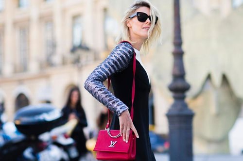 Λέγεται Shag Lob και είναι η νέα κορυφαία τάση στα μαλλιά μέχρι τον ώμο