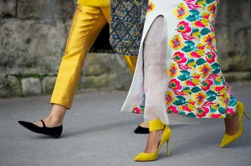 Εντοπίσαμε το πιο στιλάτο (και άνετο) παπούτσι της Άνοιξης. Στο Hollywood το φοράνε ήδη όλες