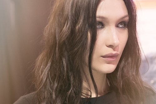 O πιο φυσικός και γρήγορος τρόπος για να εξαφανίσεις ένα επίμονο σπυράκι