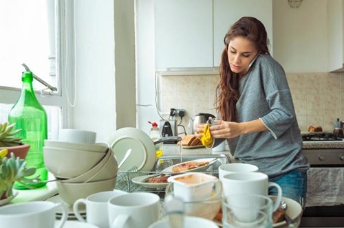 7 συχνά λάθη που κάνεις στα καθάρισμα του σπιτιού και θέτεις σε κίνδυνο την υγεία σου
