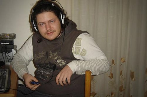 Μητέρα στην Κοζάνη σκότωσε τον γιο της και τον έψαχνε στη Νικολούλη