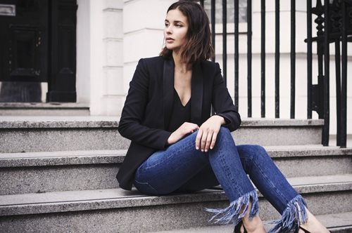 Tο skinny τζιν δεν είναι πια εδώ. 5 εναλλακτικοί τύποι τζιν που θα φορέσουμε το 2017