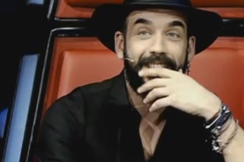 Ο Πάνος Μουζουράκης δεν πρωτοτυπεί. Αποχαιρετά το The Voice με τον γνωστό του τρόπο 