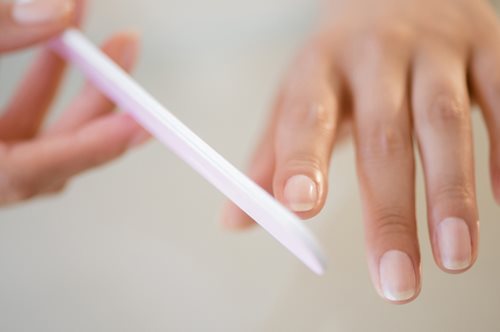 Τα απόλυτα νύχια της φετινής άνοιξης κρύβουν ένα μυστικό. Το γνωρίζεις;