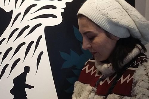  Χ. Μαντζαβίνου: Η σύζυγος του γνωστού ζωγράφου δεν είναι μόνο η «κυρία του κυρίου»