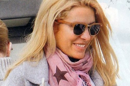 Το συγκινητικό μήνυμα του γιου της Μενεγάκη. «Περνάμε δύσκολα αλλά…»