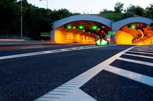 Ένα εντυπωσιακό βίντεο από την νέα σήραγγα στα Τέμπη. Πότε παραδίδεται; 