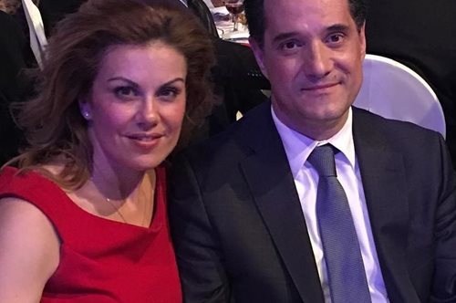 Η Ευγενία Μανωλίδου «κοντράρεται» με τον Άδωνι Γεωργιάδη σε ντιμπέιτ ρητορικής