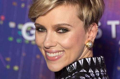 Τα σκουλαρίκια της Σκάρλετ Γιόχανσον είναι Zolotas