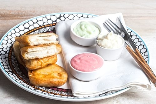 Μπακαλιάρος με το πιο τραγανό κουρκούτι και χρωματιστή σκορδαλιά αφρός από τα χέρια της Μπαρμπαρίγου