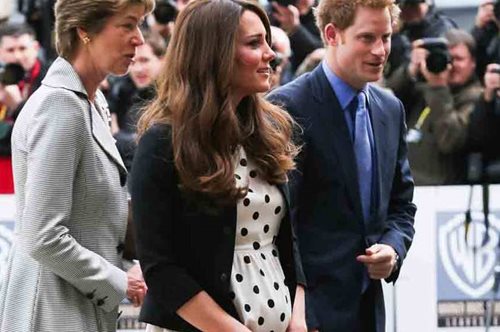 Έγκυος για τρίτη φορά η Kate Middleton; Νέες φήμες από Λονδίνο μεριά
