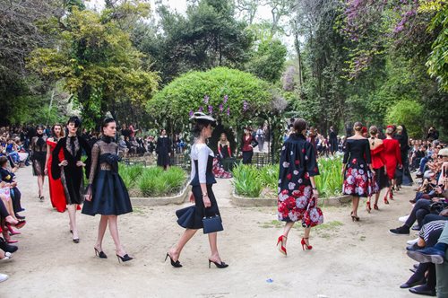 Επιστροφή στο μέλλον: Ο Βασίλης Ζούλιας υπέγραψε ένα συγκλονιστικό fashion show στο Ζάππειο