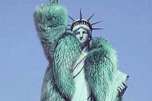 Τι φορούν οι διάσημοι στη χιονισμένη Νέα Υόρκη; 