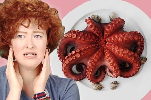 Ιρλανδοί δοκιμάζουν για πρώτη φορά ελληνικά φαγητά. Δείτε τις αντιδράσεις τους