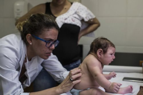 O σοκαριστικός ιός Ζίκα κάνει τις αρχές στη Λατινική Αμερική να απαγορεύσουν τις εγκυμοσύνες