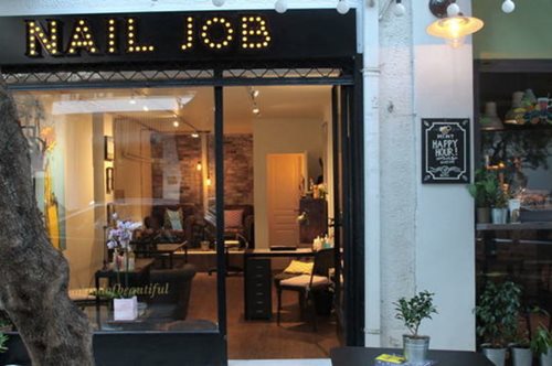 Nail Job: Το στέκι των προσεγμένων άκρων στην αγαπημένη Αρχελάου, στο Παγκράτι