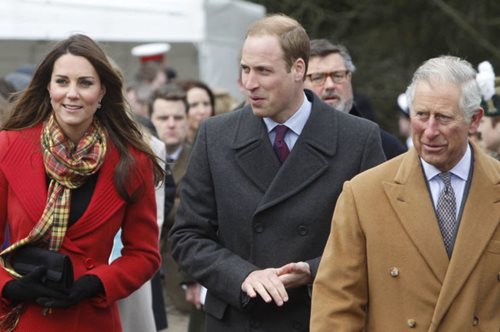 Γιατί τα «έχει πάρει» ο Κάρολος με την Κέιτ και τον Γουίλιαμ;  