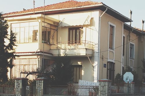 Η ιστορία της υπέροχης γειτονιάς του Βύρωνα στην Καβάλα 