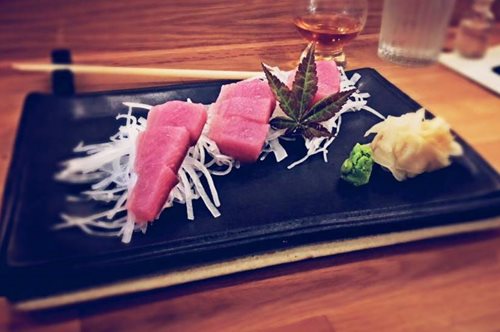 Ξεχάστε τo ελληνικής πατέντας «σουσάδικο». Το αυθεντικό μαγαζί για σούσι λέγεται Sushimou!