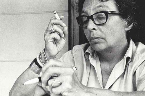 «Πάντα υπήρχαν οι μητέρες, αλλά η μητρότητα εφευρέθηκε» 