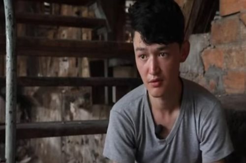 H εξομολόγηση ενός ανήλικου μετανάστη στο BBC: Είναι πολύ επικίνδυνο να ζεις στην Ελλάδα