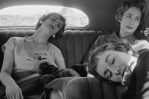 Ο ύπνος είναι το καλύτερο πράγμα που μπορεί να σου συμβεί μετά από ένα πάρτι  