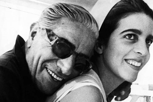 H κόρη που έπρεπε να κλείσει ραντεβού για να δει τον μπαμπά της