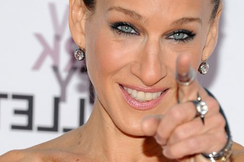 Σάρα Τζέσικα Πάρκερ: Το γαλλικό lip gloss που έχει πάντα μαζί της