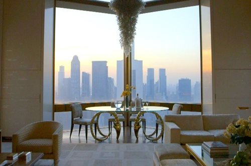 Mέσα στο πιο ακριβό δωμάτιο ξενοδοχείου σε ολόκληρη τη Νέα Υόρκη