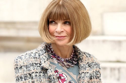 H σχεδιάστρια που ντύνει την Άννα Γουίντουρ