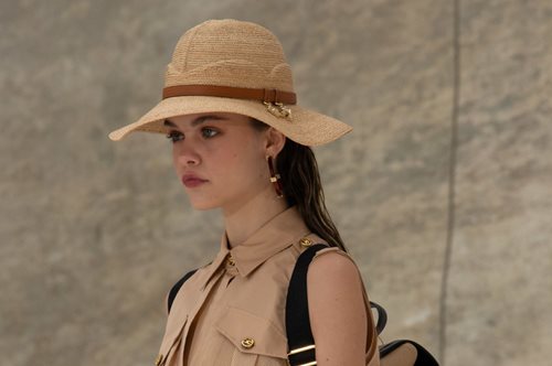 Η αναγέννηση της γυναίκας που λατρεύει να ταξιδεύει