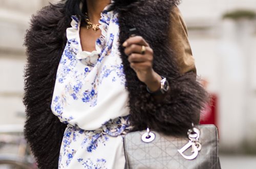 French Manicure | Η νέα -ακόμα πιο μίνιμαλ- εκδοχή του έρχεται από την Αμερική