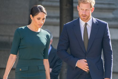 Όταν η Μέγκαν Μαρκλ εκτελούσε ακόμα βασιλικά καθήκοντα ανακαλύψαμε την καλύτερη μάρκα καλσόν